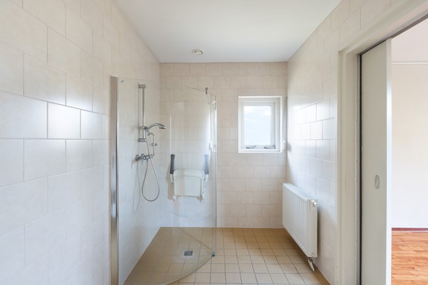 Foto - Te koop: Levensloopbestendig wonen met garage!